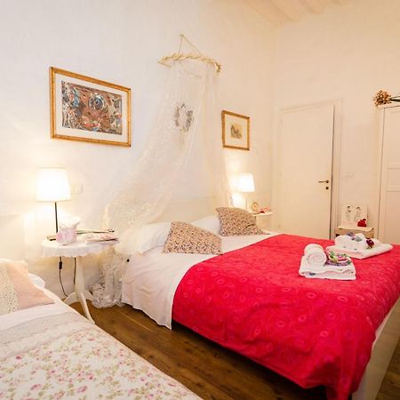 Bed and Breakfast Antiche Mura Arezzo Exteriér fotografie